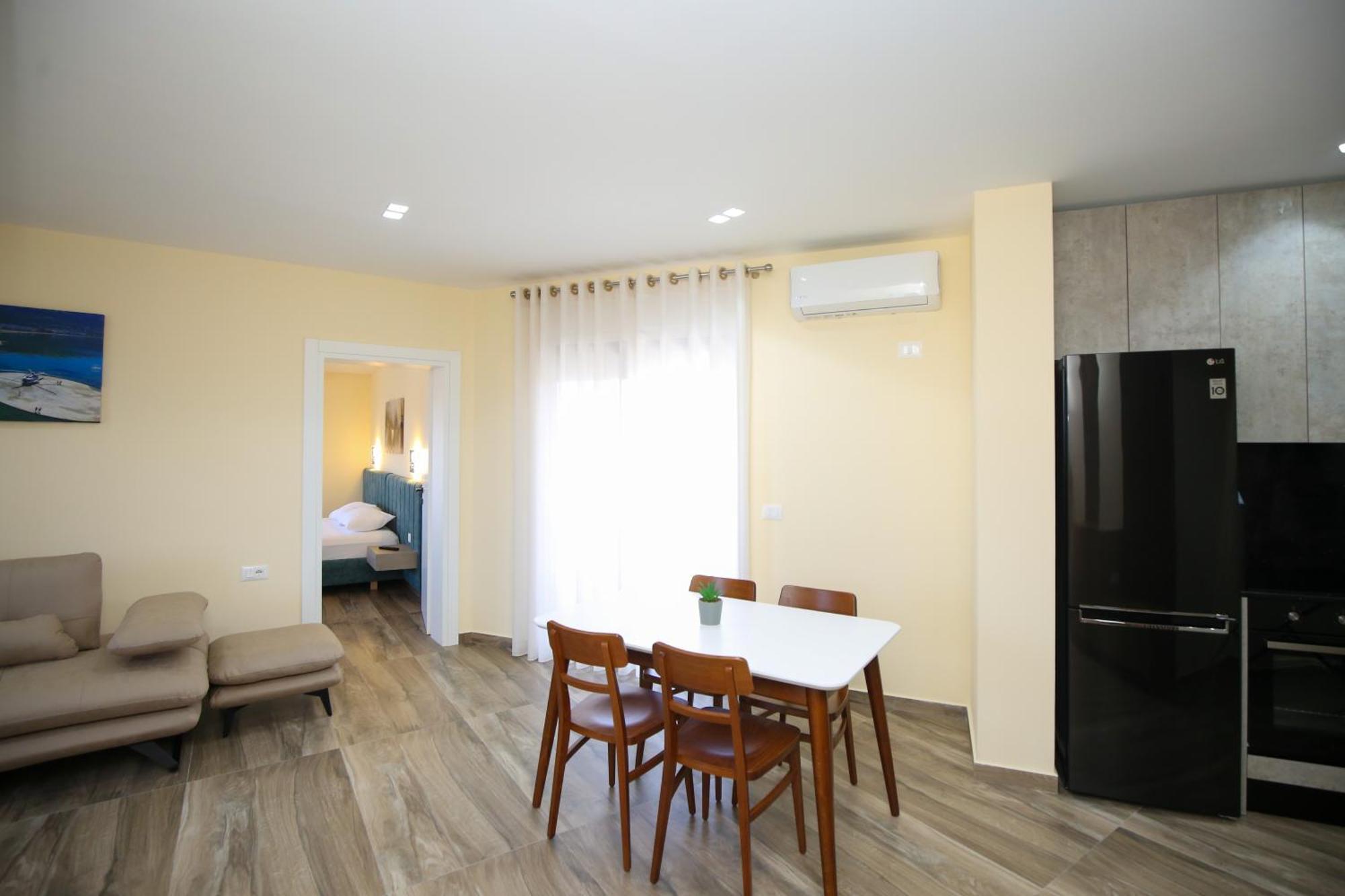 Queen Apartmets Vlorë Exterior foto