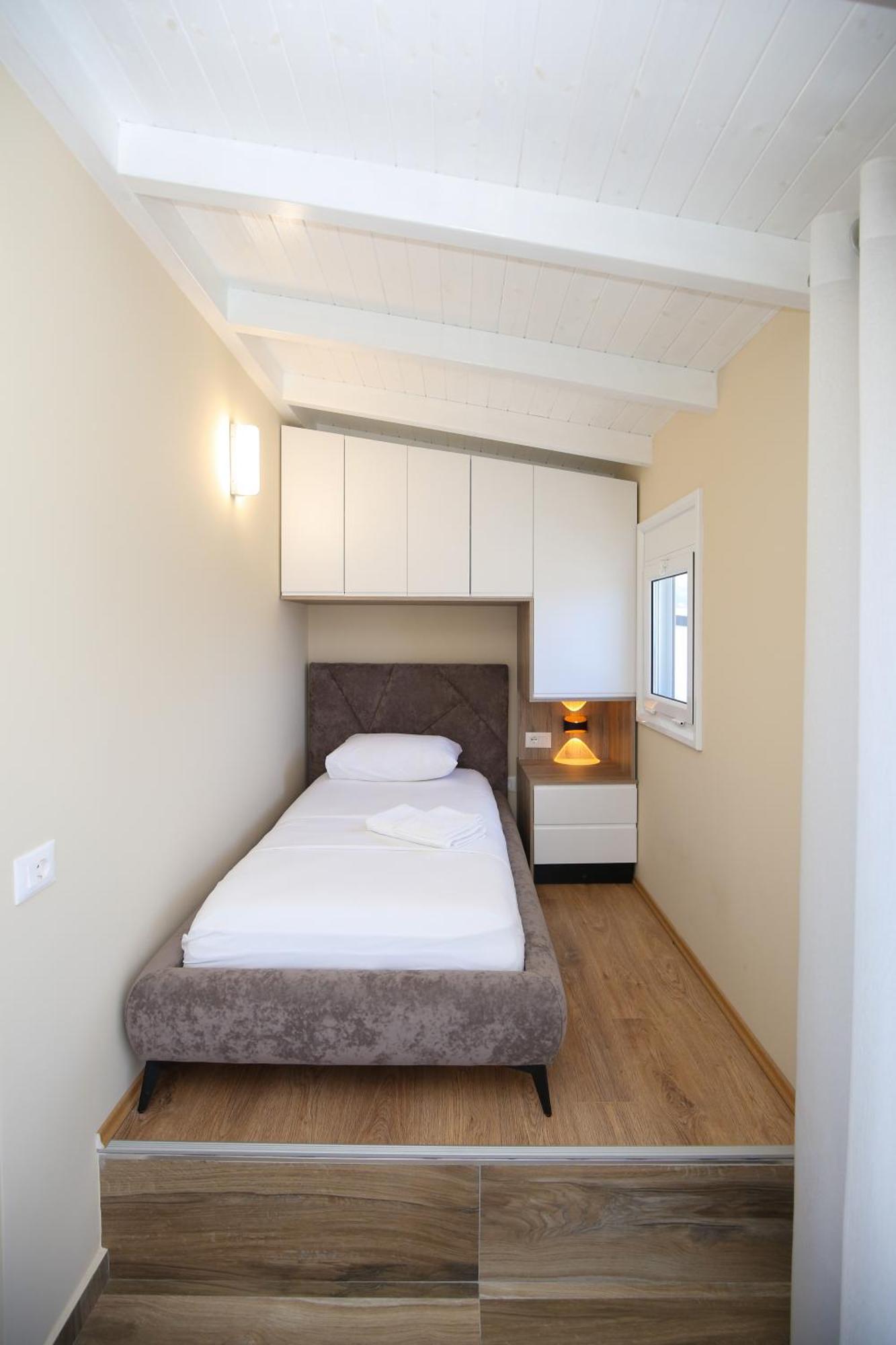 Queen Apartmets Vlorë Habitación foto