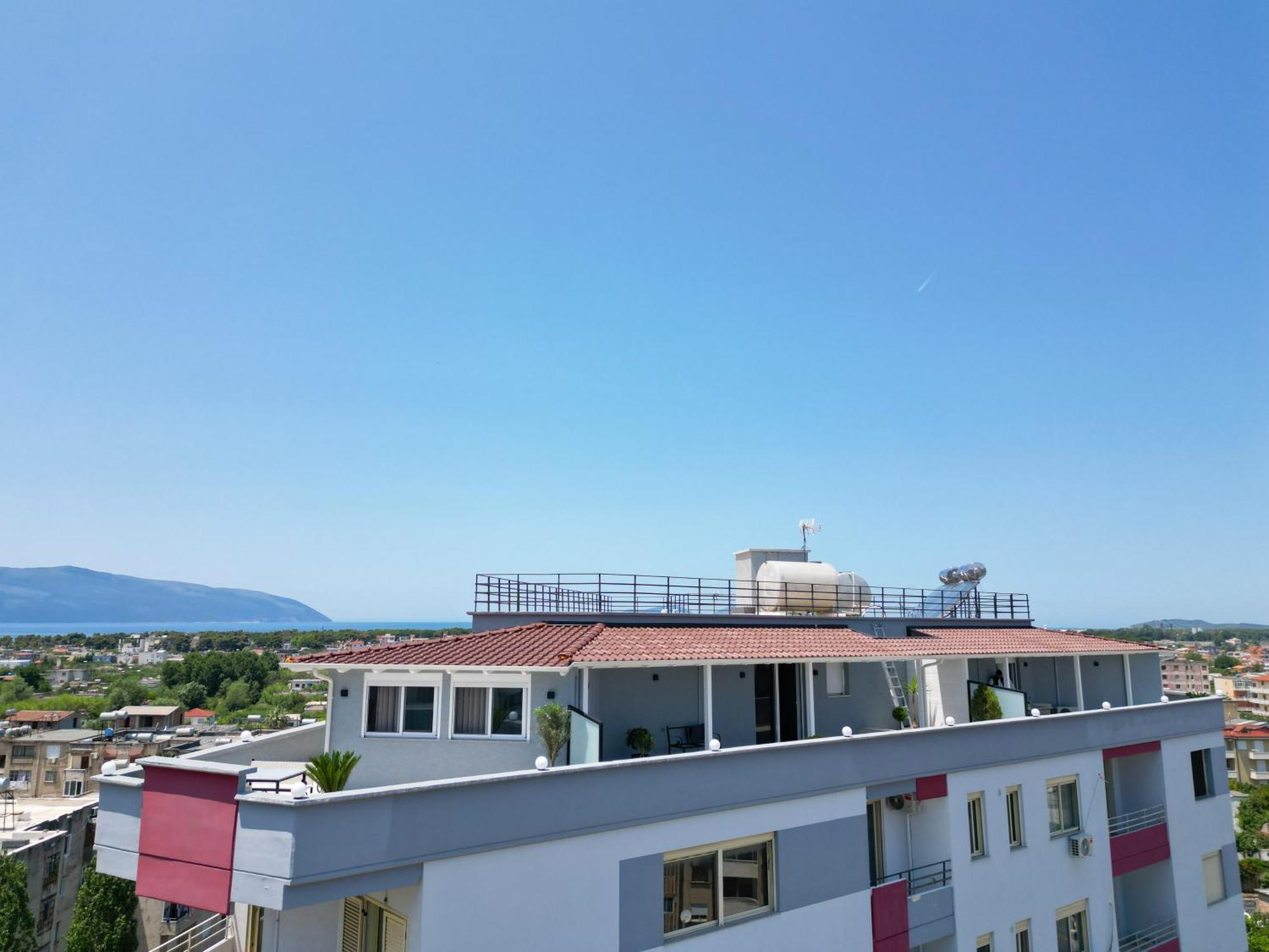 Queen Apartmets Vlorë Habitación foto