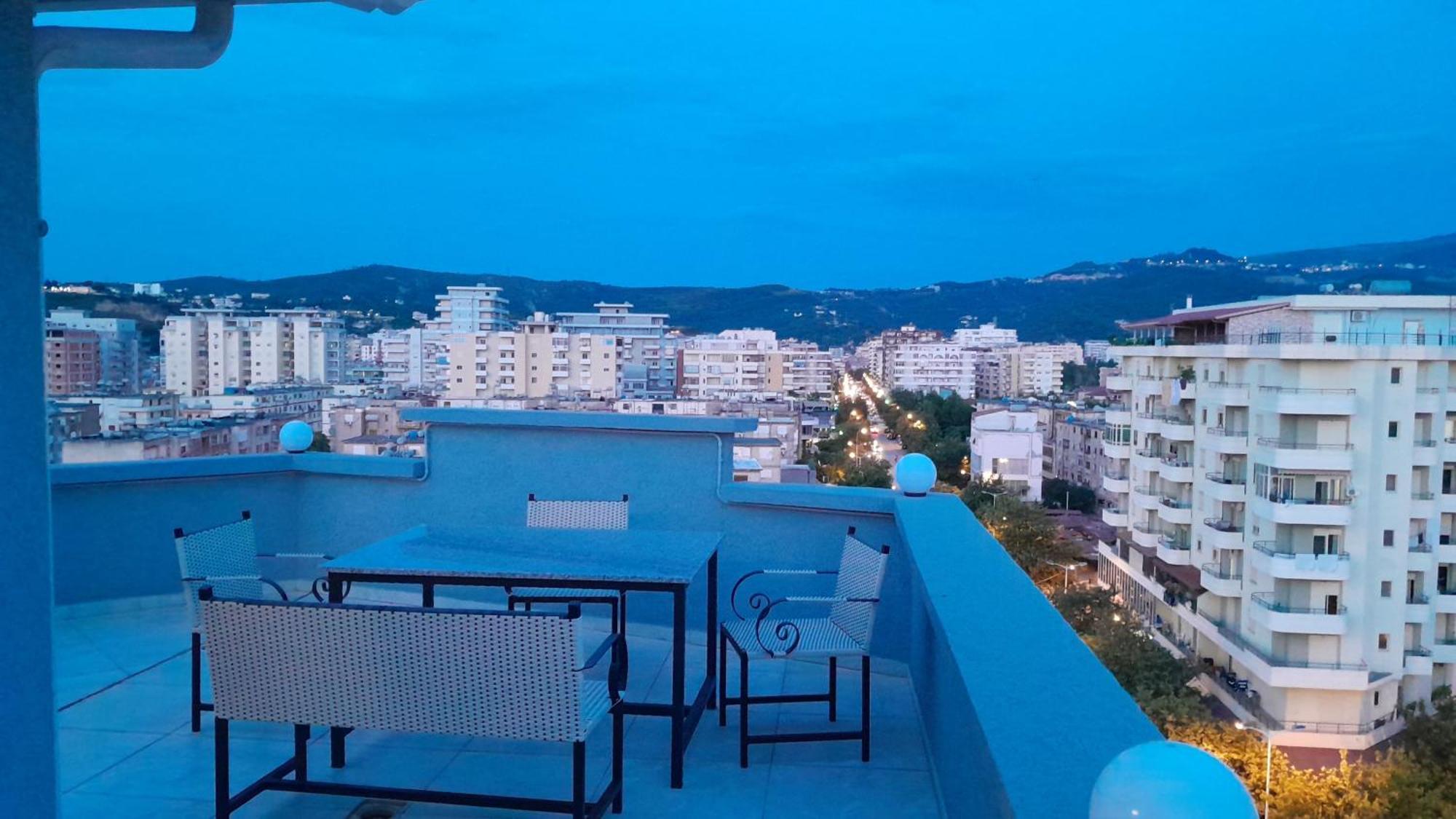Queen Apartmets Vlorë Habitación foto